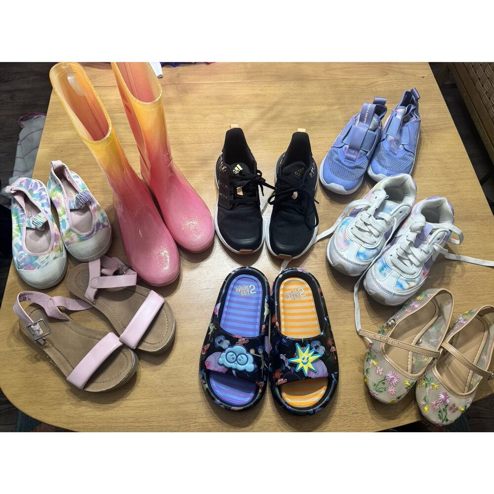 Girls size 1 shoe bundle various brands!!  8 pairs Skechers inside out adidas